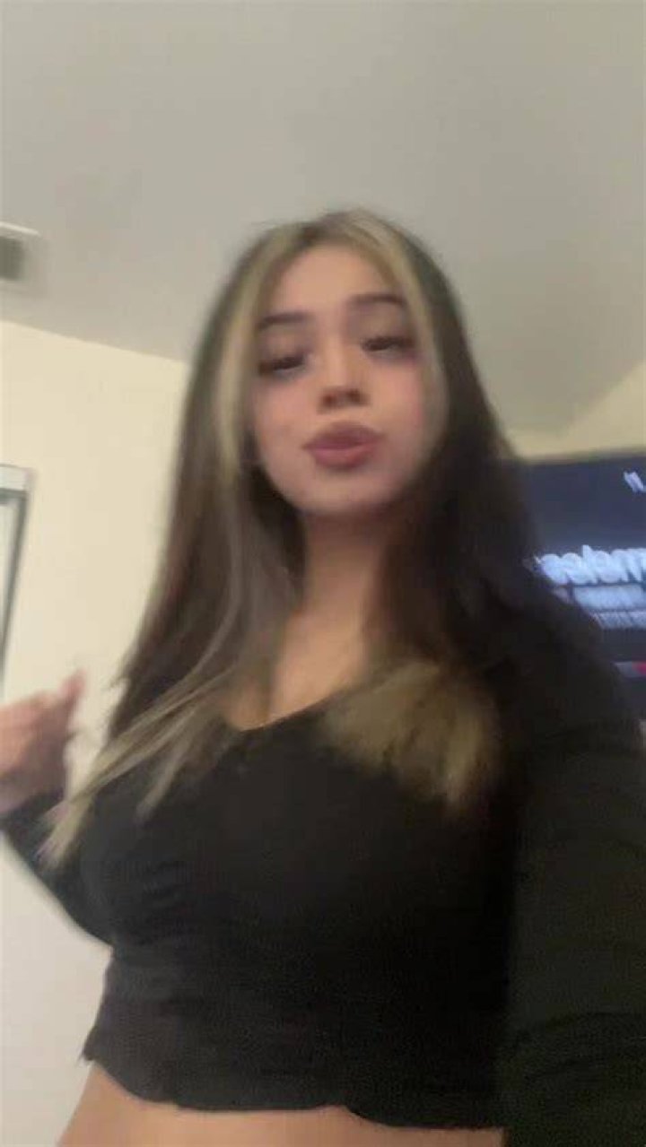 1luvxs desi in 2022 Beauty, Style, Girl