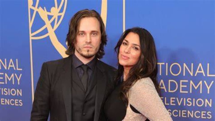Actors Jonathan Jackson and Lisa Vultaggio arrive at The 39th Annual