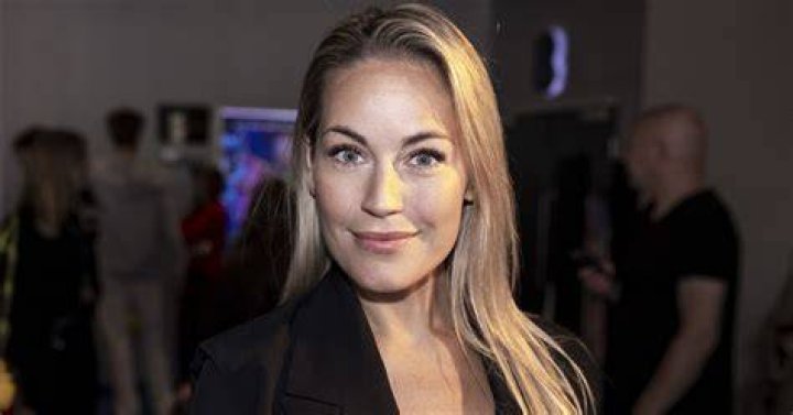 Amalie Szigethy f&aring;r gammelt job tilbage BT Kendte 