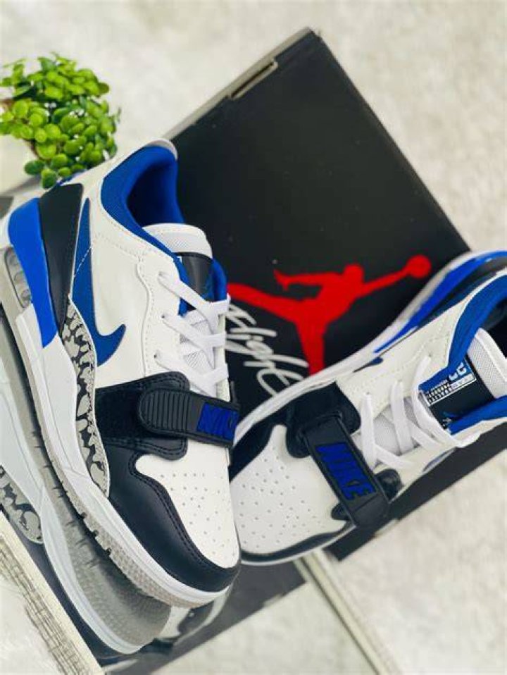 Arriba 41+ imagen jordan shoes outfit Abzlocal.mx
