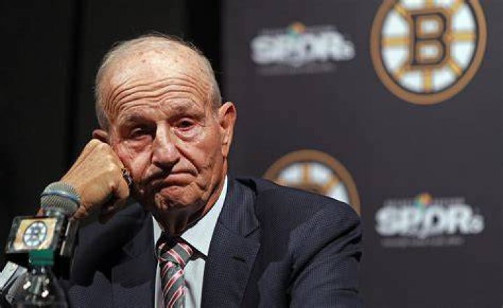 Boston Bruins owner Jeremy Jacobs handing ownership of team to his six children (report
