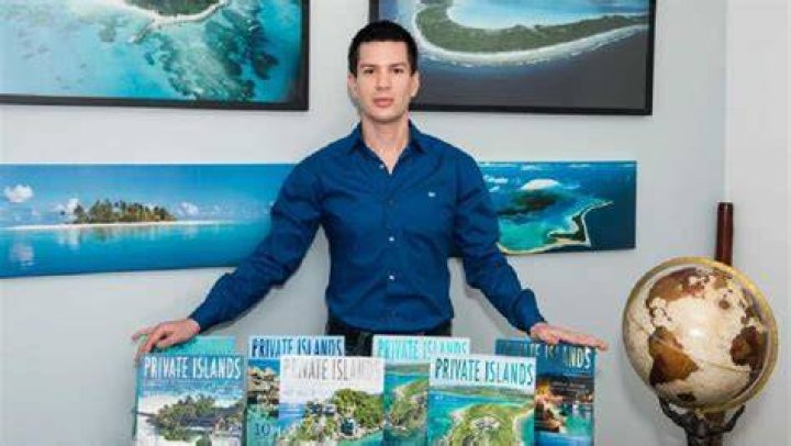 Chris Krolow Net Worth, Spouse, Wiki Biography.