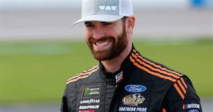 Corey LaJoie Earns Fourth Quarter NMPA Spirit Award SPEED SPORT