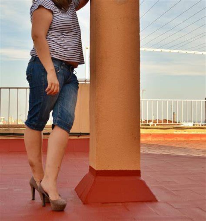 crushandtrampling Trampling with high heels and jeans 1