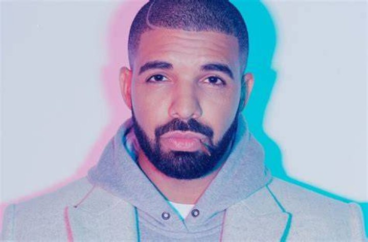 Drake Height Weight Body Measurements Bio Awards