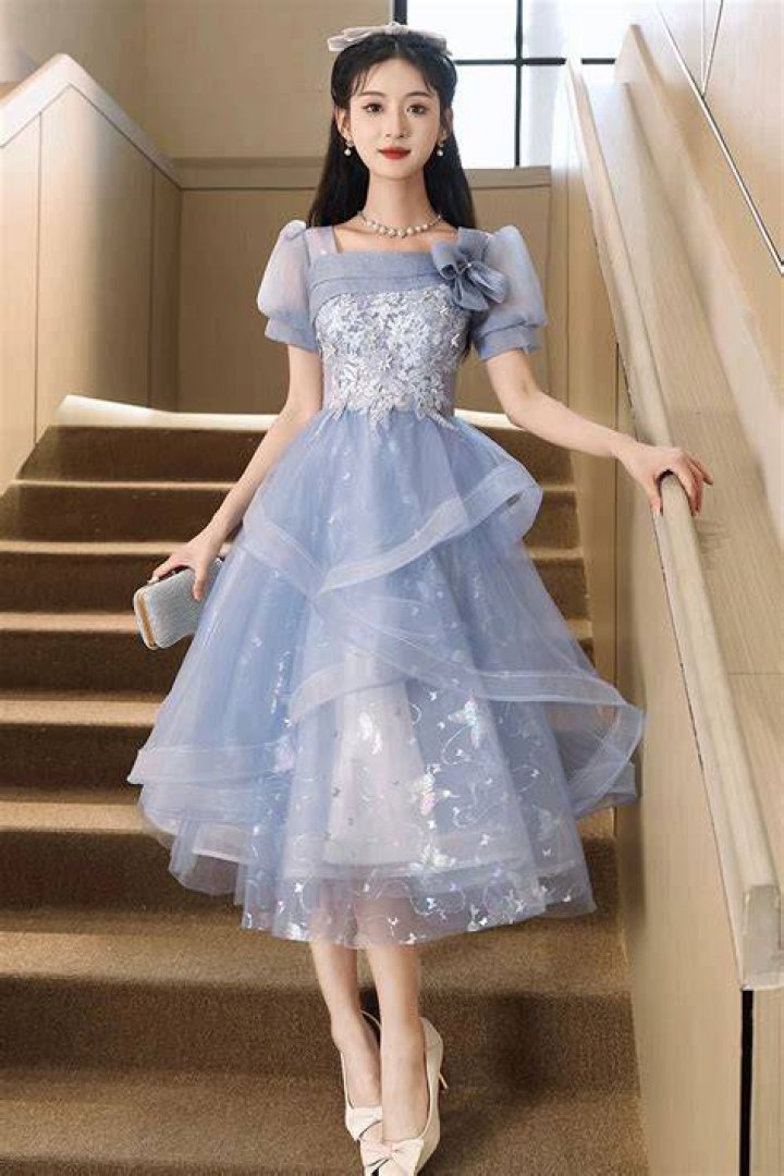 Grad Dresses, Formal Dresses, Korean Eye Makeup, Female Gymnast, Family