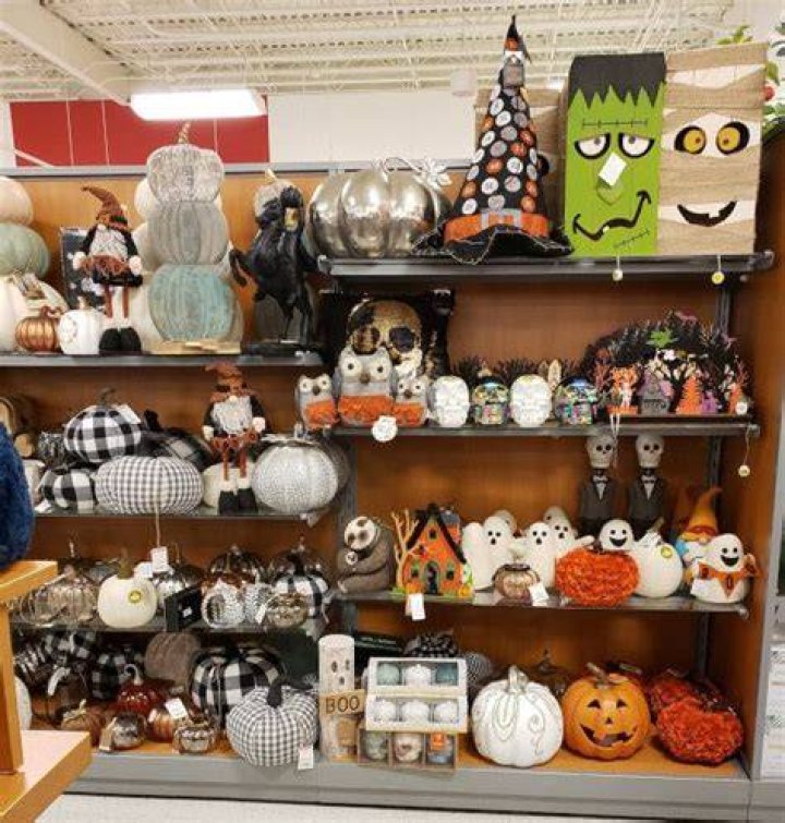 Halloween shopping 2019 T.J. Maxx Halloween shopping, Halloween