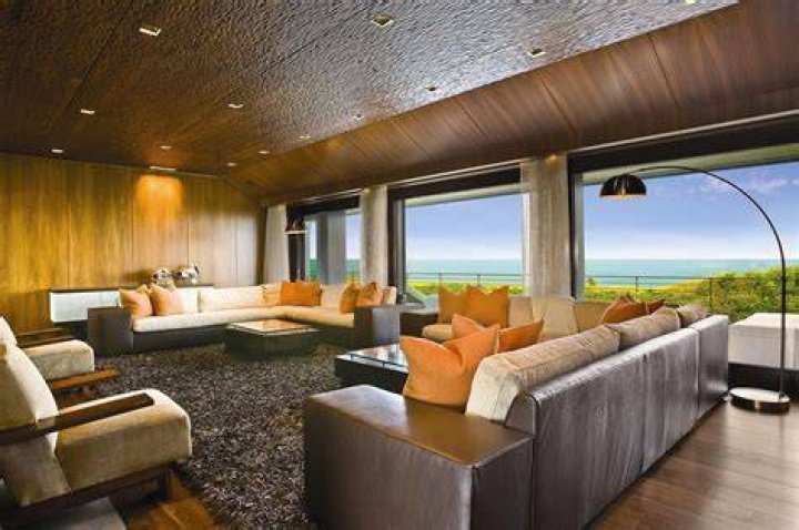 Inside Michael Rubin's 50m Hamptons palace that hosted starstudded