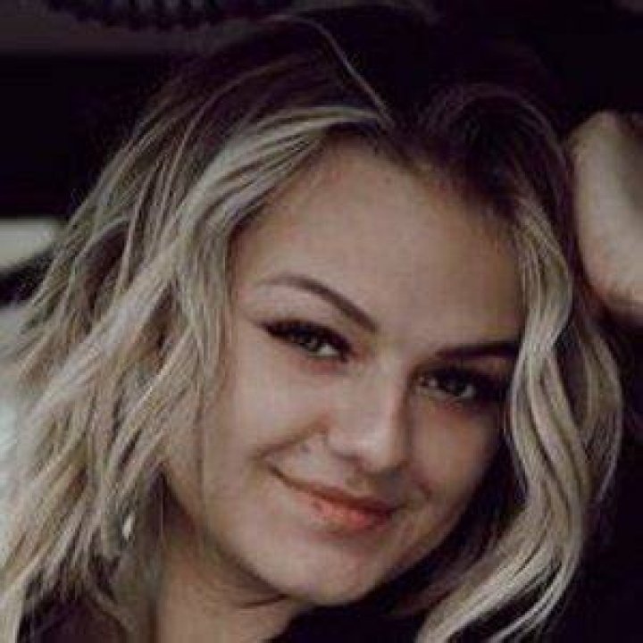 Kesley LeRoy Bio, Facts, Family Life of YouTuber