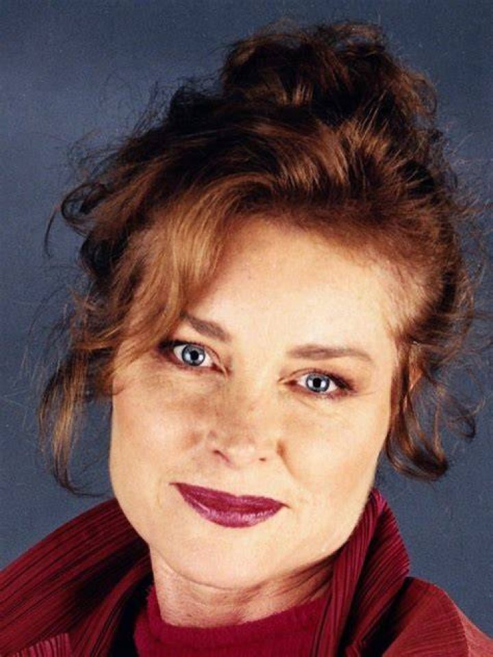 Lisa Harrow picture
