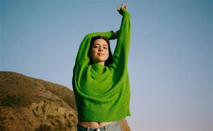 Lizzy McAlpine&rsquo;s Big Year The Viral Singer Details The Biggest Moments