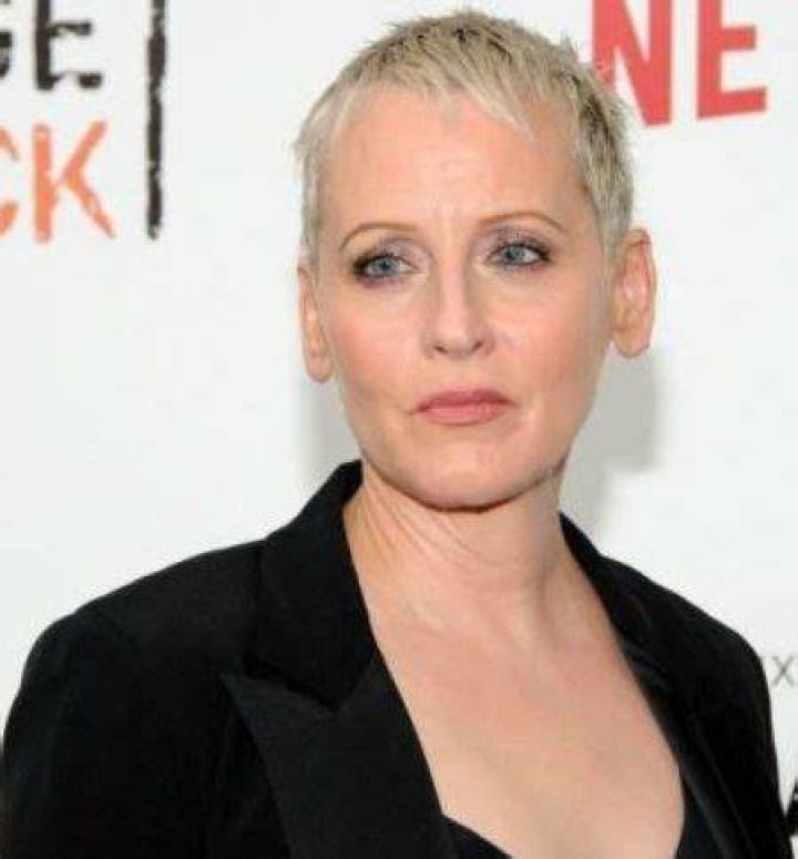 Lori Petty Biography, Height & Life Story Super Stars Bio