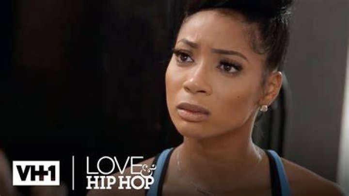 Love & Hiphop Tommie PULLS UP On Yung Miami &hellip; Tries To Fight Her & Her