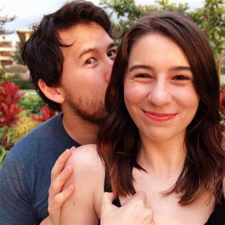 Markiplier (YouTuber) Wiki, Age, Girlfriends, Net Worth & More