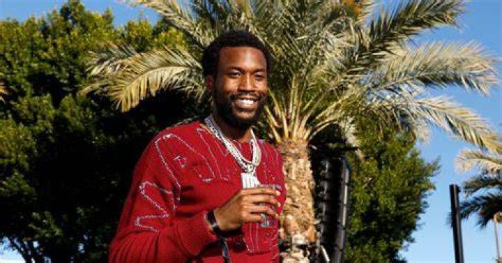 Meek Mill Freestyles Over "Ain't Gon' Let Up"