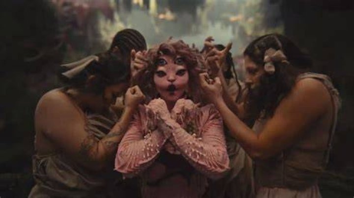 Melanie Martinez TUNNEL VISION (Official Music Video) MelanieMartinez PORTALS TUNNELVISION