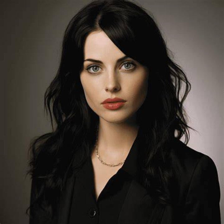 Mia Kirshner The Powerhouse of TV Drama