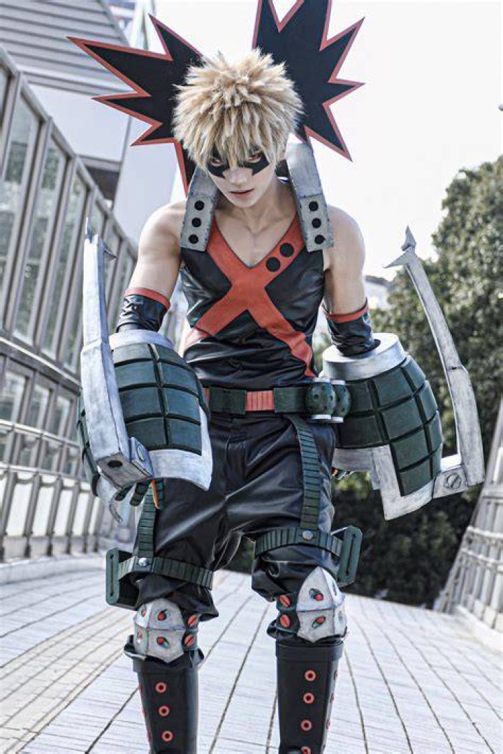 My Hero Academia Cosplay Unleashes The Villainous Toga