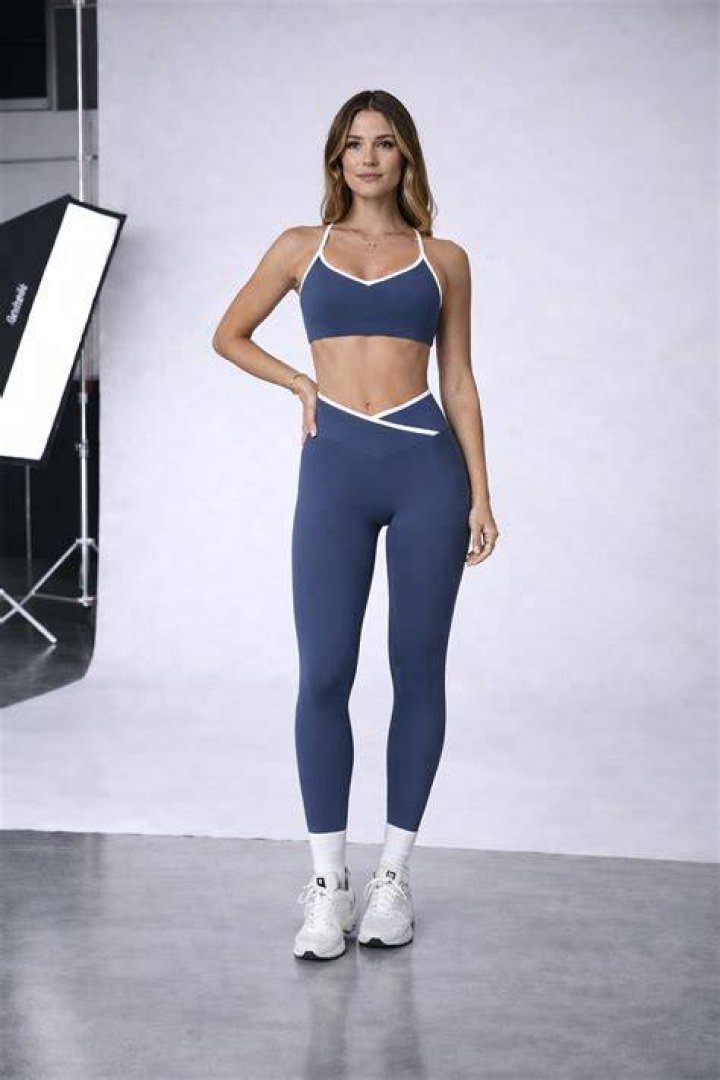 neta_alchimister fit fitness gymbabe gym fitblr crossfit abs abdominals