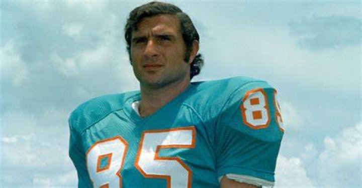 Nick Buoniconti, 78, Dies; AllPro Linebacker Championed Medical