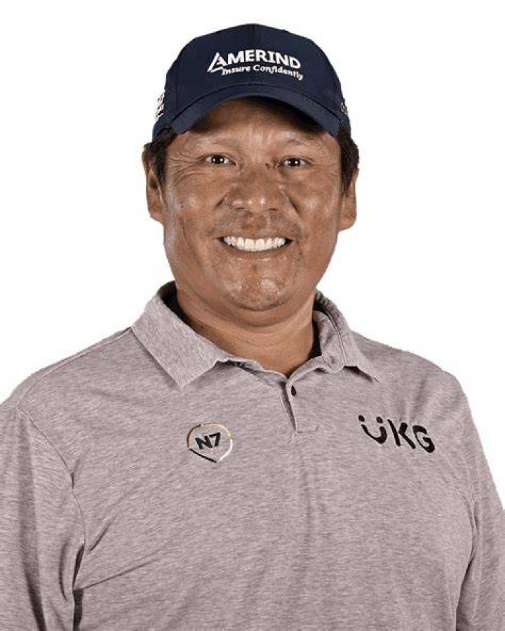 Notah Begay III Bio, Wiki, Age, Height, Parents, Wife, Foundation, Salary, and Net Worth