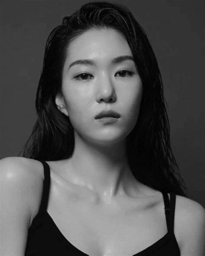 Park Soo Ryun Wiki, Age, Death, Boyfriend, Family, Biography & More WikiBio