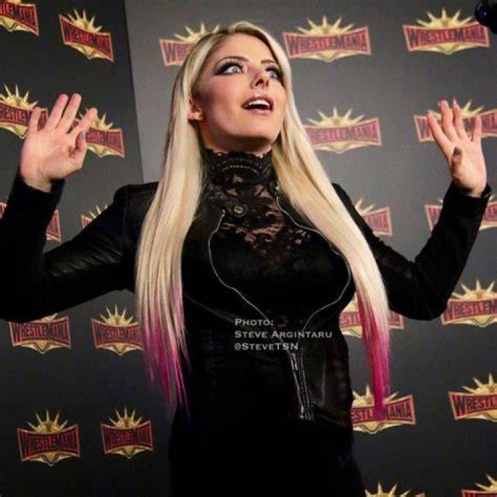 Pin by Kingofkings413 on AEW / WWE / NXT / INDEPENDENT/OTHER Shayna
