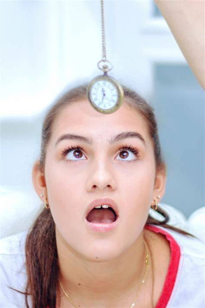 Pocketwatch Hypnosis Story by ipnozi on DeviantArt