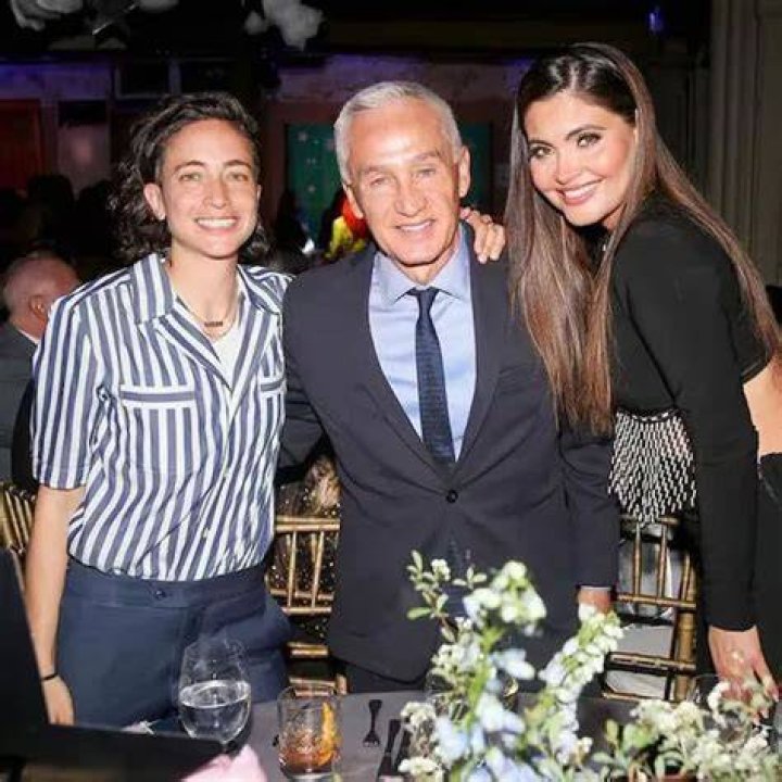 Ramos y su amada Chiquinquir&aacute; Delgado, estrellas de Univision