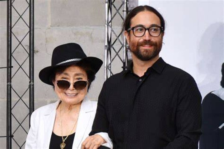 Sean taro ono lennon fotograf&iacute;as e im&aacute;genes de alta resoluci&oacute;n Alamy