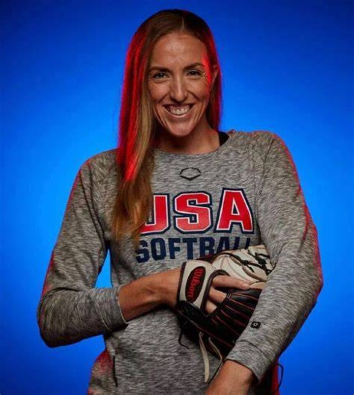 Softball Legend Monica Abbott Announces Retirement Extra Inning Softball