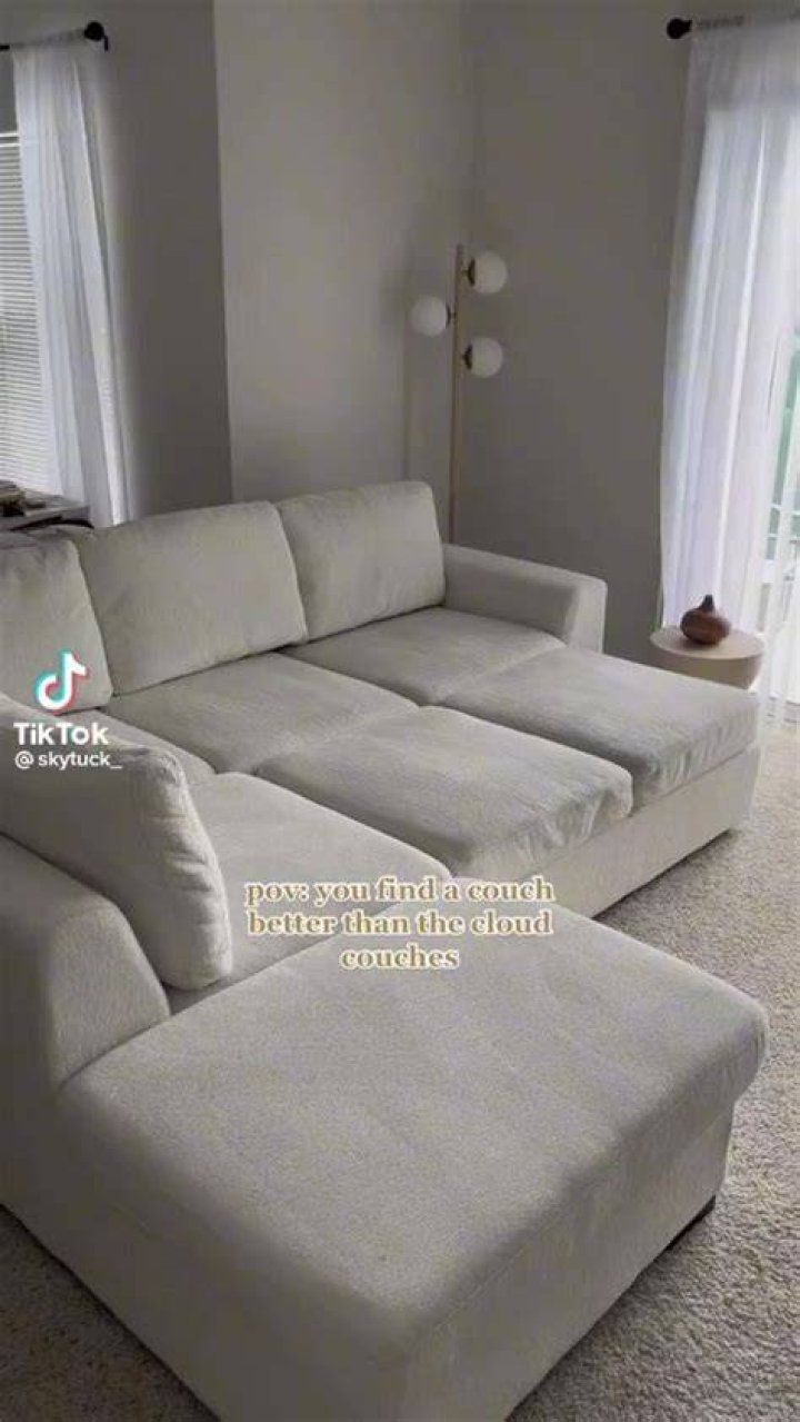 Tuscany Grove Kinsley 2 Piece Sectional
