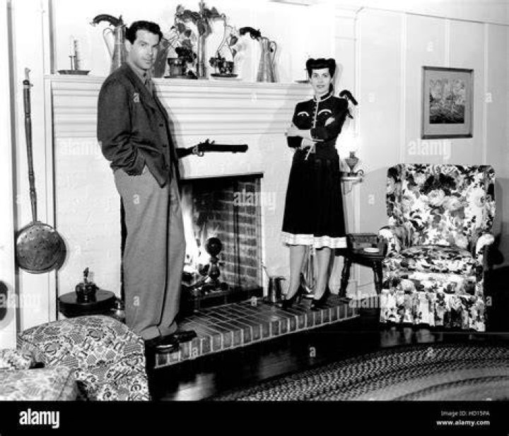 Unveiling The Enigma: Lillian Lamont