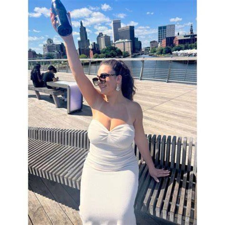 Who is Veronica Correia? The US Sun