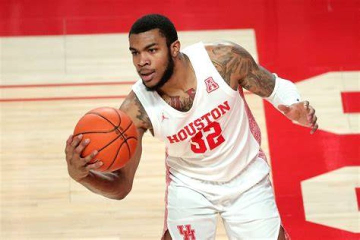 Young Basketball Star Reggie Chaney Passes Away at 23, Fans Offer Prayers